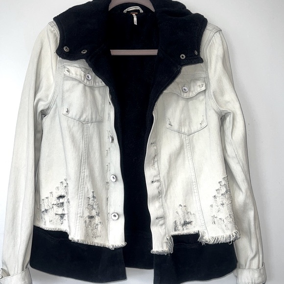 Free People Jackets & Blazers - FREE PEOPLE distressed denim jacket